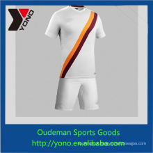 O uniforme o mais atrasado do jérsei de futebol do país do estilo, jérseis do adulto do futebol do projeto da forma